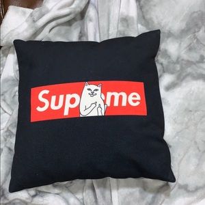 RIPNDIP X supreme pillow